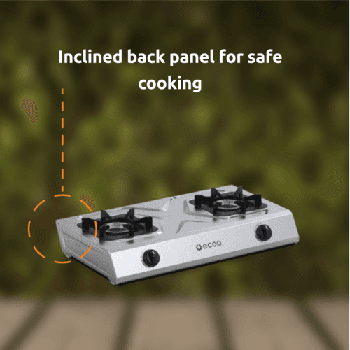 Inclined back panel for safe cooking