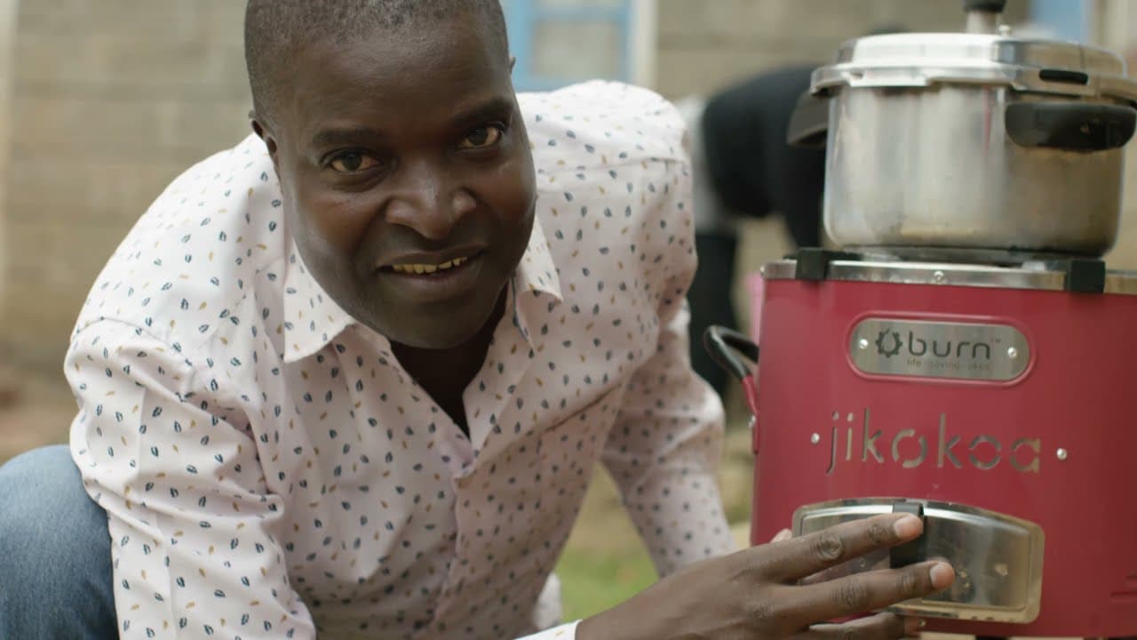 BURN is working to create a world where cooking positively impacts all life on earth, by producing the world’s most efficient biomass, liquid fuel and electric cookstoves.
BURN is the largest vertically integrated modern cookstove company in the world, providing world class R&D, manufacturing and carbon offset projects from our HQ in Kenya and across 10 countries in Africa.
Our team of 500 people – 51% of whom are women – are on track to produce and sell over 150,000 stoves per month in 2022 at our solar-powered facility in Kenya.